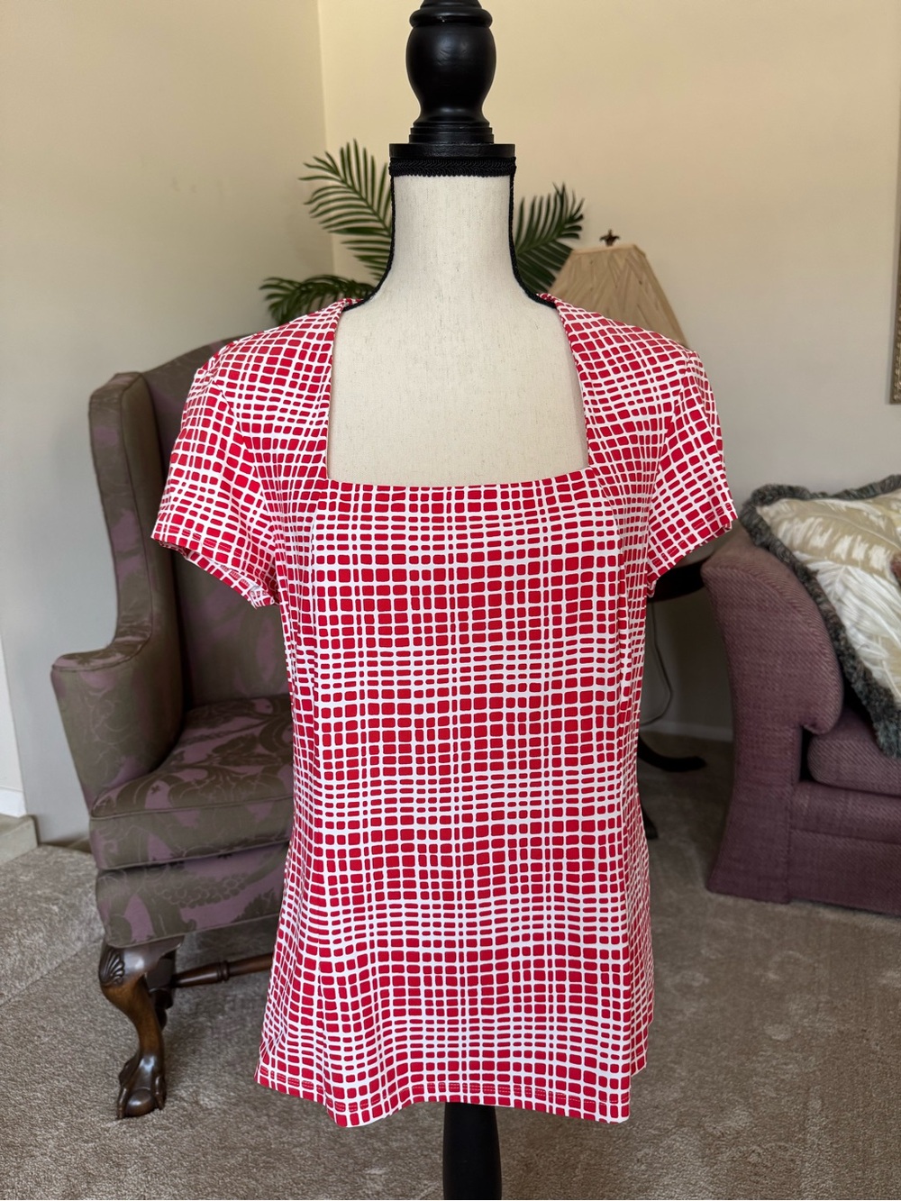 J. McLaughlin Red & White Grid Square-Neck Short Sleeve Tee